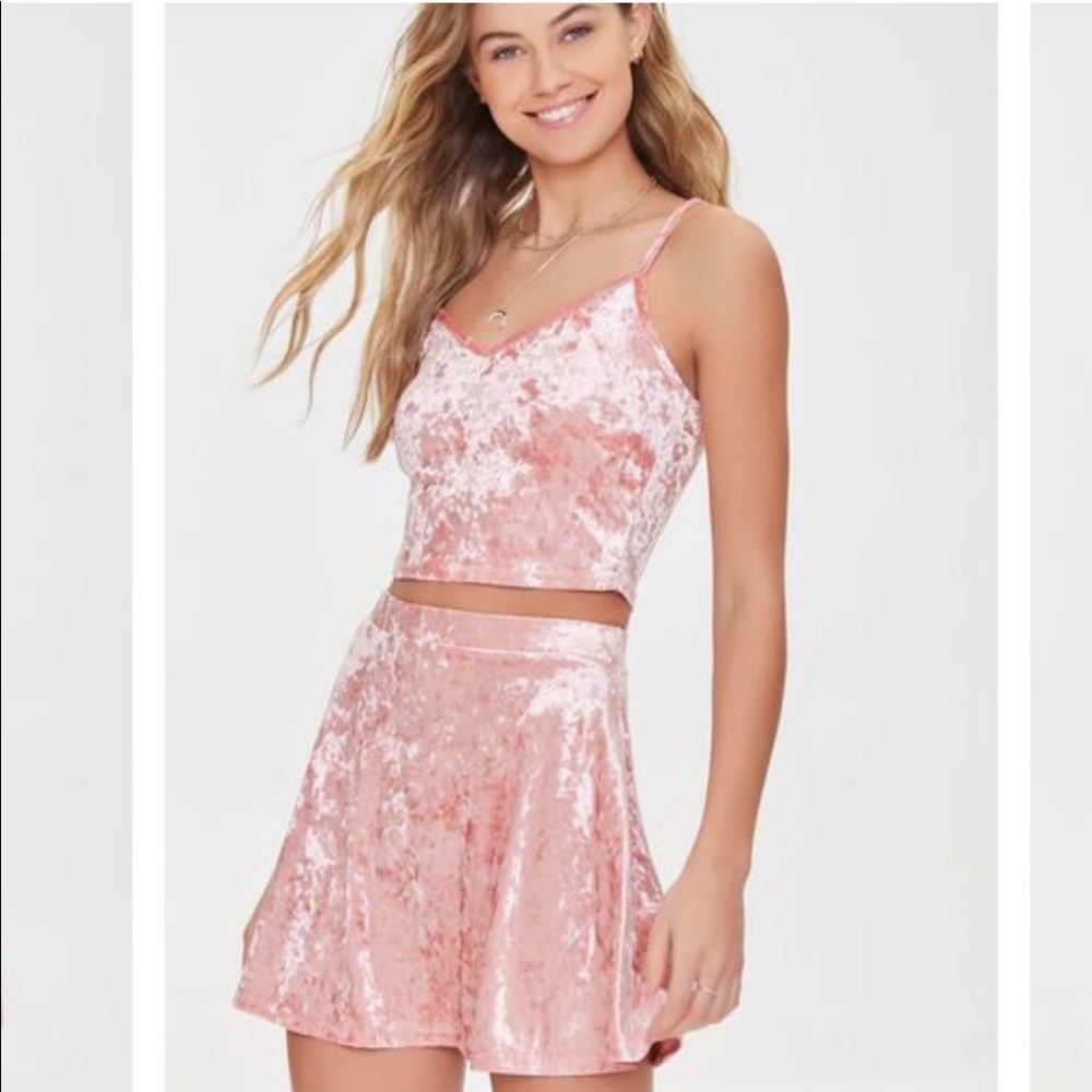 New in Package Pink Velour High Waist Mini Skirt, Juniors NWT